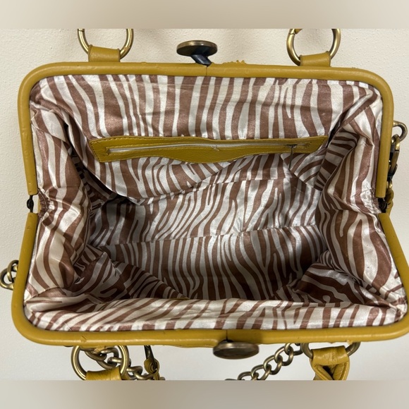 Golden Yellow Quilted Shoulder Bag with Metal Chain Accent Y2K Preppy Colorful - Picture 11 of 13